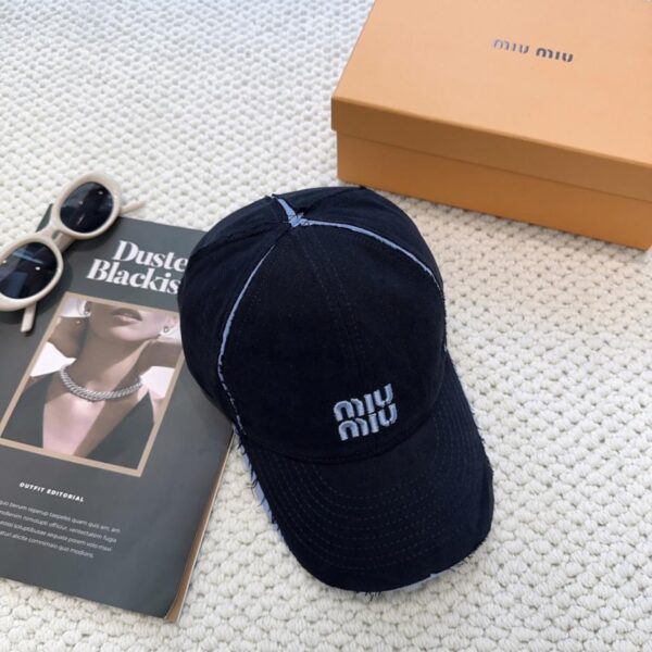 replica,repliche,fake,1:1,earrings,bracelet,ring,jewelry Cappellino da baseball ricamato in stile nuovo ordine MIUMIU versione alta (ZGBQD)