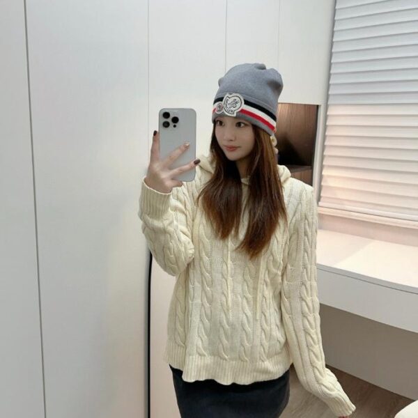 replica,repliche,fake,1:1,earrings,bracelet,ring,jewelry Sito ufficiale MONCLER classico cappello lavorato a maglia unisex in 70% lana e 30% pelliccia di coniglio (18ONE)