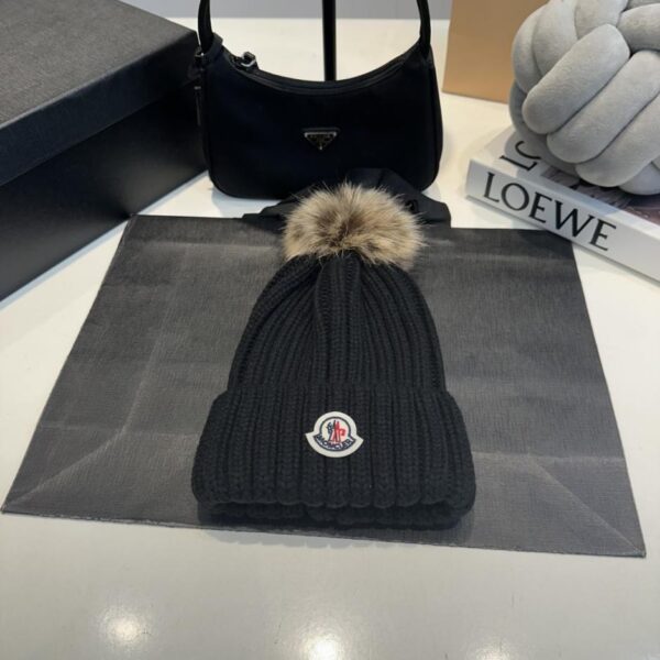 replica,repliche,fake,1:1,earrings,bracelet,ring,jewelry Versione alta del sito ufficiale Moncler classico cappello in maglia unisex (JA1JS)
