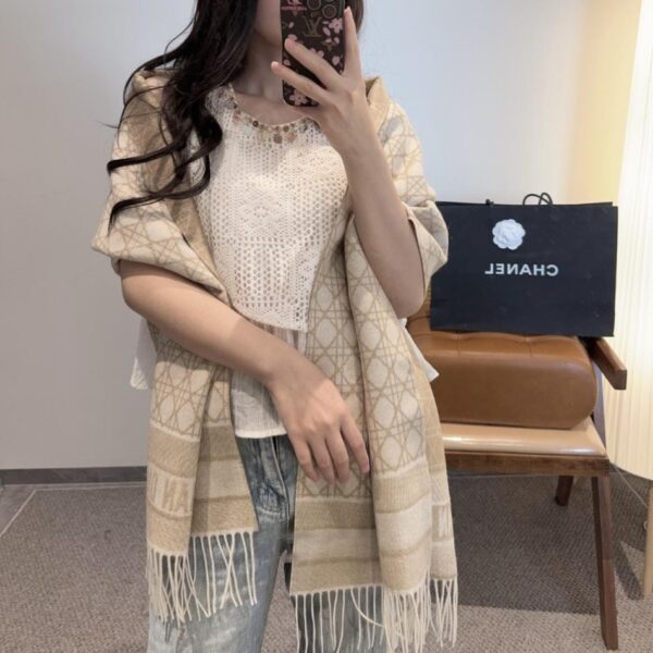 replica,repliche,fake,1:1,earrings,bracelet,ring,jewelry CD New Diamond Silver Silk Cashmere Jacquard Double-face Scialle (RMWC5)