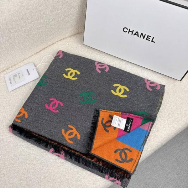 replica,repliche,fake,1:1,earrings,bracelet,ring,jewelry Sciarpa Chanel con logo arcobaleno (O381F)