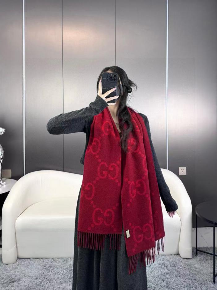 replica,repliche,fake,1:1,earrings,bracelet,ring,jewelry Sciarpa Big G Tassel, stile classico, double face, con nappa jacquard Big G (ABB8L) replica,repliche,fake,1:1,earrings,bracelet,ring,jewelry Sciarpa Big G Tassel, stile classico, double face, con nappa jacquard Big G (ABB8L)