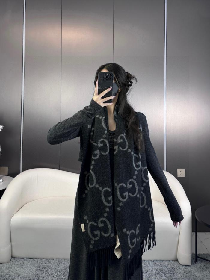 replica,repliche,fake,1:1,earrings,bracelet,ring,jewelry Sciarpa Big G Tassel, stile classico, con doppia nappa jacquard bifacciale Big G (5JPKH) replica,repliche,fake,1:1,earrings,bracelet,ring,jewelry Sciarpa Big G Tassel, stile classico, con doppia nappa jacquard bifacciale Big G (5JPKH)