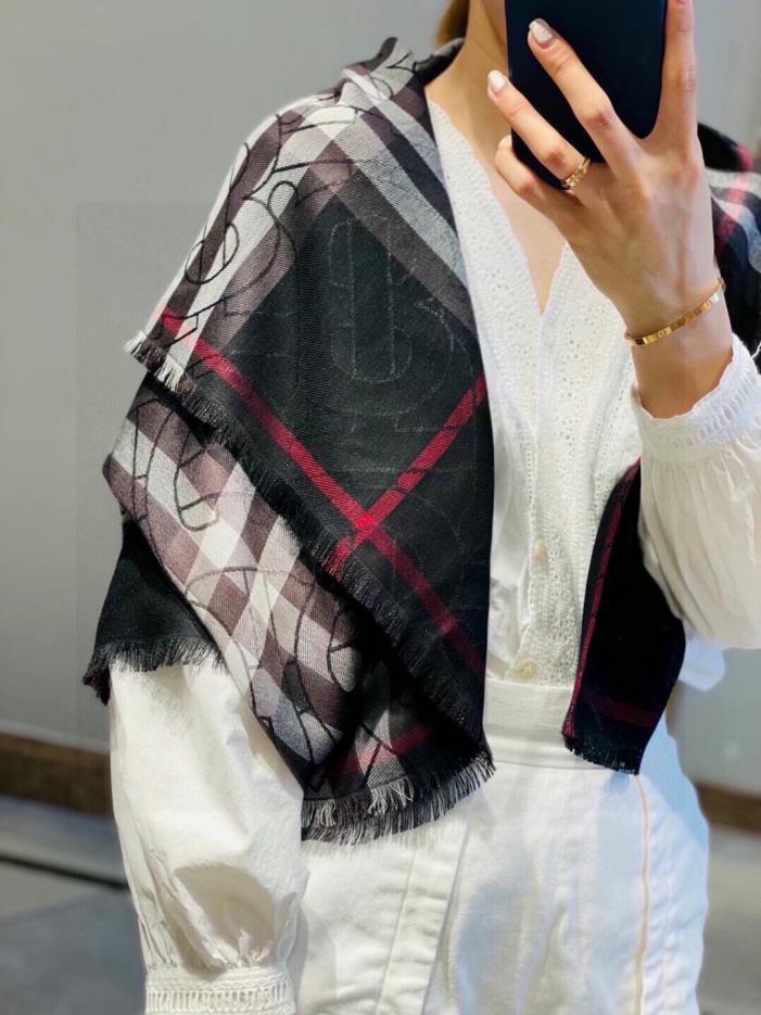 replica,repliche,fake,1:1,earrings,bracelet,ring,jewelry Burberry nuova versione 30% seta di gelso, 30% lana di pecora (NYBLN) replica,repliche,fake,1:1,earrings,bracelet,ring,jewelry Burberry nuova versione 30% seta di gelso, 30% lana di pecora (NYBLN)