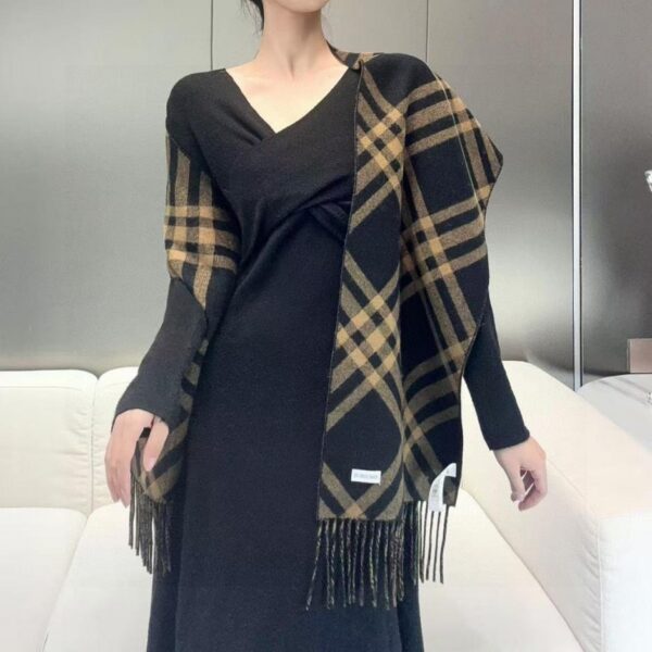 replica,repliche,fake,1:1,earrings,bracelet,ring,jewelry L’ultimo sito ufficiale di Burberry 100% cashmere double-face di prima qualità (R5VQ8)