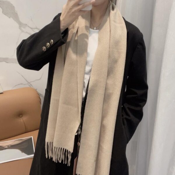 Sciarpa classica in cashmere "increspatura d'acqua" di Loro Piana (WET3G)