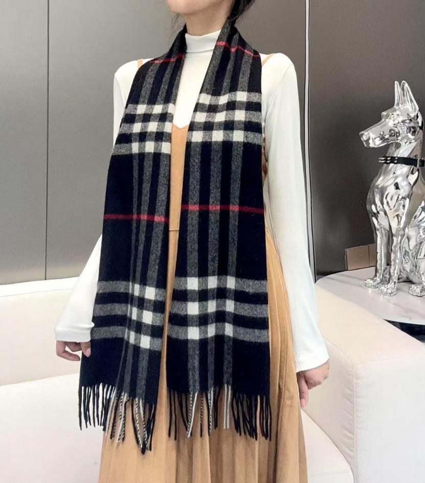 replica,repliche,fake,1:1,earrings,bracelet,ring,jewelry Sciarpa classica in cashmere a quadri Burberry Deep Water Ripple (OP7NM) replica,repliche,fake,1:1,earrings,bracelet,ring,jewelry Sciarpa classica in cashmere a quadri Burberry Deep Water Ripple (OP7NM)