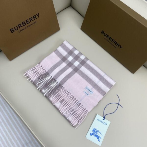 replica,repliche,fake,1:1,earrings,bracelet,ring,jewelry Sciarpa classica in cashmere a quadri Burberry (BHZ6J)