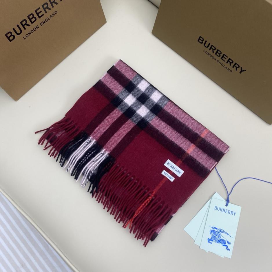 replica,repliche,fake,1:1,earrings,bracelet,ring,jewelry Sciarpa classica in cashmere a quadri Burberry (I557C) replica,repliche,fake,1:1,earrings,bracelet,ring,jewelry Sciarpa classica in cashmere a quadri Burberry (I557C)