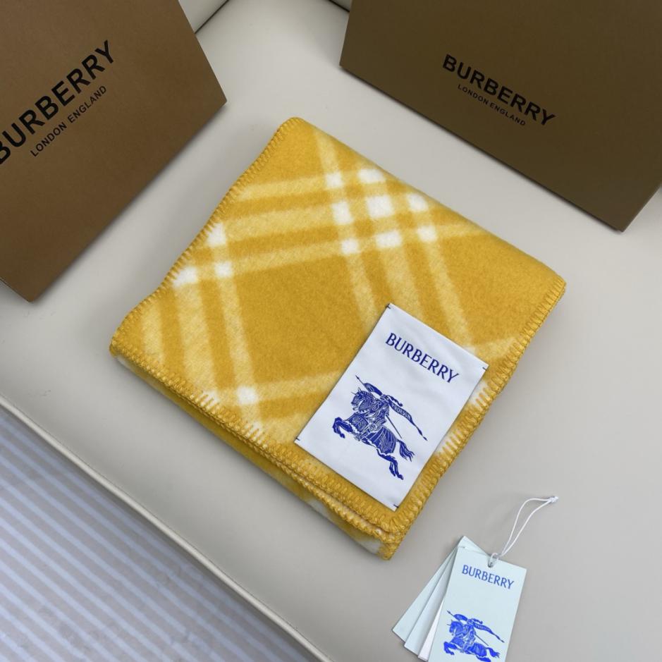 replica,repliche,fake,1:1,earrings,bracelet,ring,jewelry Sciarpa Burberry per uomo e donna (2HK01) replica,repliche,fake,1:1,earrings,bracelet,ring,jewelry Sciarpa Burberry per uomo e donna (2HK01)