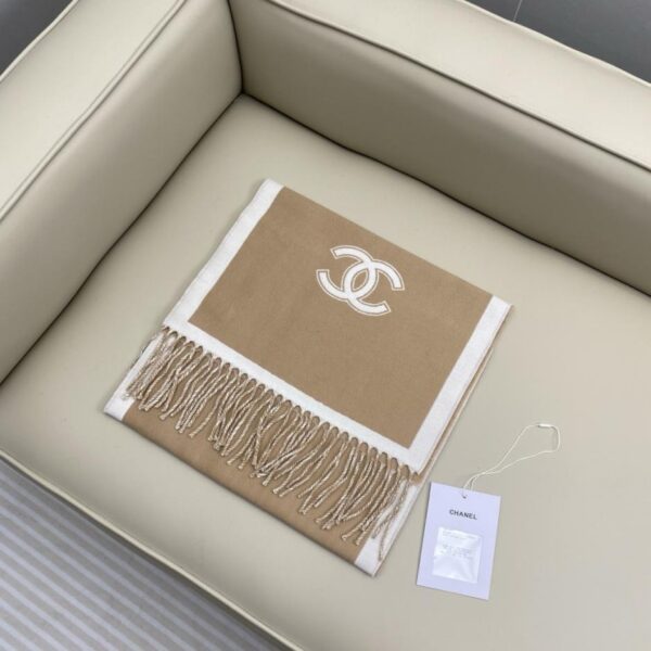 replica,repliche,fake,1:1,earrings,bracelet,ring,jewelry Sciarpa bicolore in cotone e lana CHANEL 24B (M2201)