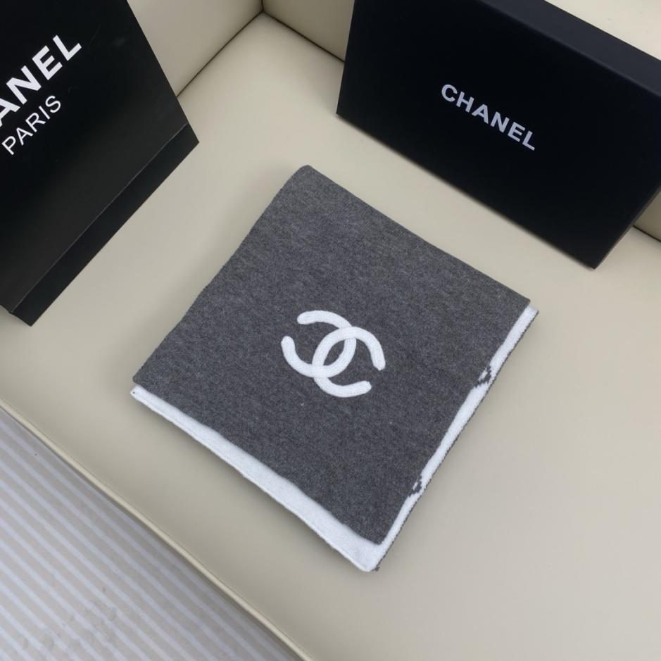 replica,repliche,fake,1:1,earrings,bracelet,ring,jewelry CHANEL “Doppia C tridimensionale” classico motivo a rombi, double-face, colori diversi, nuova popolare serie di sciarpe in cashmere (IE5G7) replica,repliche,fake,1:1,earrings,bracelet,ring,jewelry CHANEL “Doppia C tridimensionale” classico motivo a rombi, double-face, colori diversi, nuova popolare serie di sciarpe in cashmere (IE5G7)