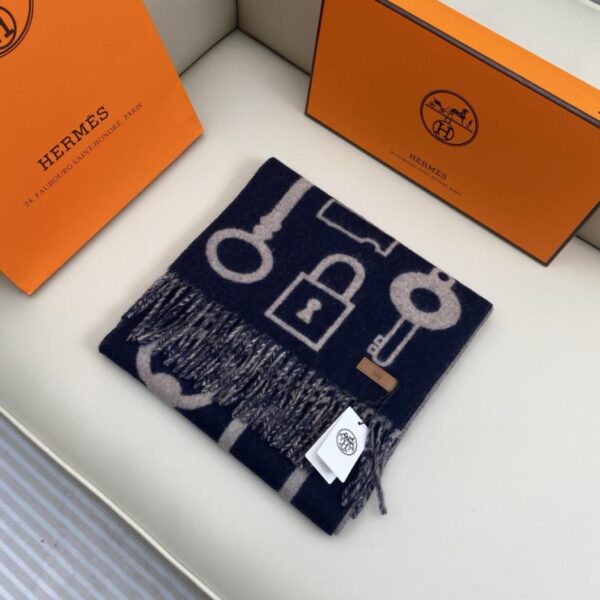replica,repliche,fake,1:1,earrings,bracelet,ring,jewelry Sciarpa in cashmere double face con chiave H di Hermes (PQOXY)