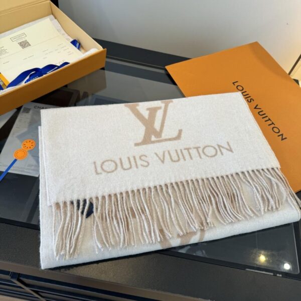 replica,repliche,fake,1:1,earrings,bracelet,ring,jewelry Scialle Louis Vuitton (SIOOG)