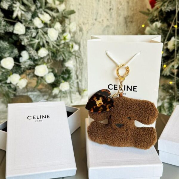 replica,repliche,fake,1:1,earrings,bracelet,ring,jewelry Peluche a forma di cucciolo di Arc de Triomphe CELINE a forma di cuore, pendente a forma di cuore (V3Z8E)