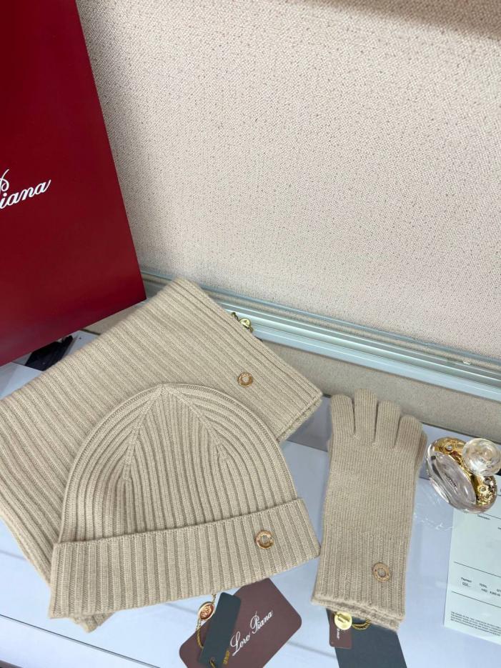 replica,repliche,fake,1:1,earrings,bracelet,ring,jewelry Completo lavorato a maglia in cashmere Loro Piana con bordo affusolato, cappello in 100% cashmere (JN6KW) replica,repliche,fake,1:1,earrings,bracelet,ring,jewelry Completo lavorato a maglia in cashmere Loro Piana con bordo affusolato, cappello in 100% cashmere (JN6KW)
