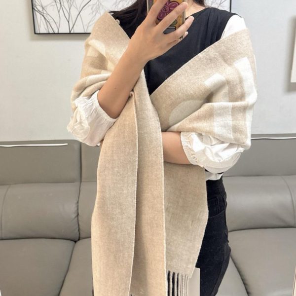 replica,repliche,fake,1:1,earrings,bracelet,ring,jewelry Sciarpa reversibile JACQUEMUS (XCF5W)