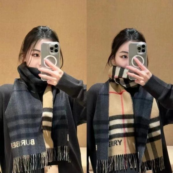 replica,repliche,fake,1:1,earrings,bracelet,ring,jewelry Sciarpa in cashmere jacquard color-block double-face di Burberry (3JG38)