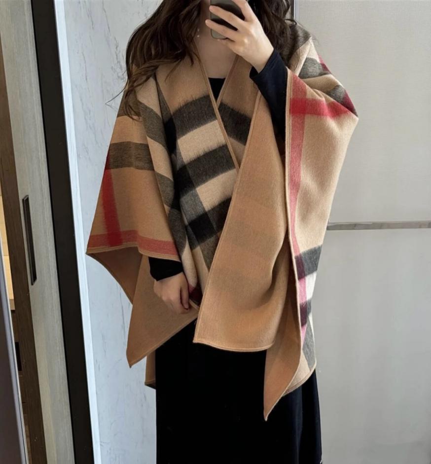 replica,repliche,fake,1:1,earrings,bracelet,ring,jewelry Mantella reversibile Burberry (NTATK) replica,repliche,fake,1:1,earrings,bracelet,ring,jewelry Mantella reversibile Burberry (NTATK)