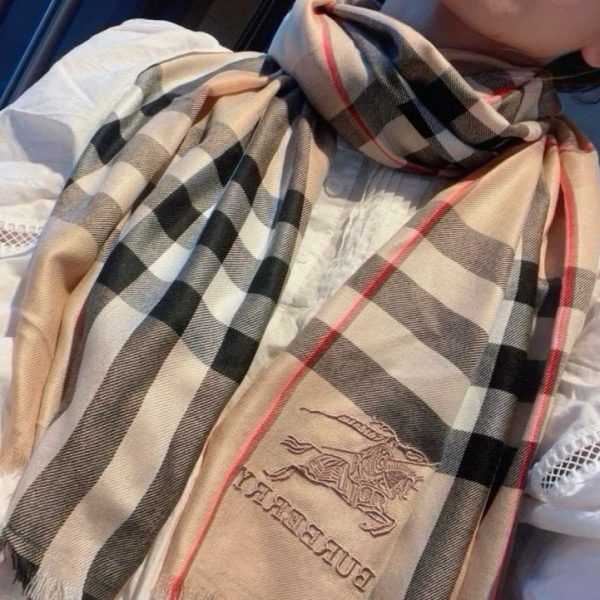 replica,repliche,fake,1:1,earrings,bracelet,ring,jewelry Sciarpa Burberry (20VDF)
