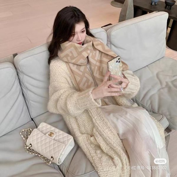 replica,repliche,fake,1:1,earrings,bracelet,ring,jewelry Scialle Fendi FF (SUBJS)