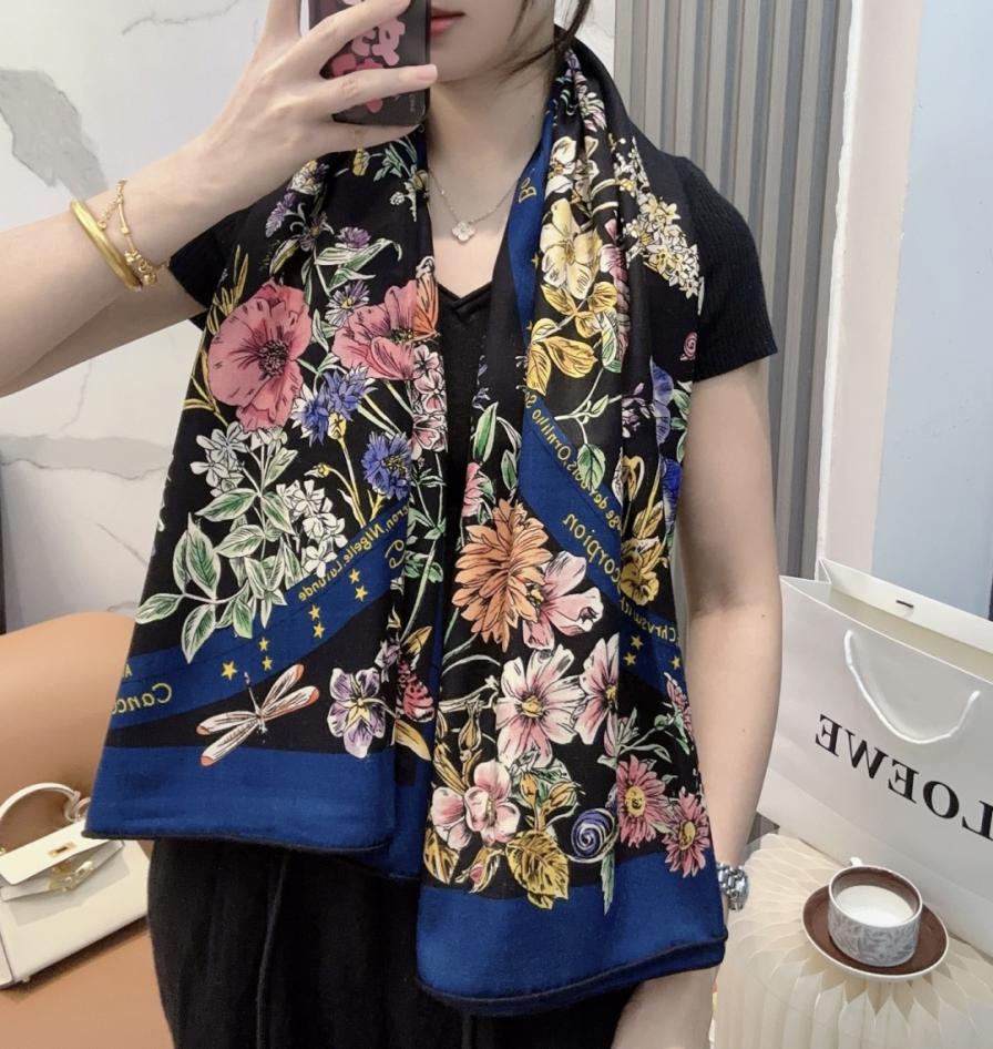 replica,repliche,fake,1:1,earrings,bracelet,ring,jewelry Sciarpa Dior in seta, 140 cm, realizzata in pura seta e cashmere (E4EQR). replica,repliche,fake,1:1,earrings,bracelet,ring,jewelry Sciarpa Dior in seta, 140 cm, realizzata in pura seta e cashmere (E4EQR).