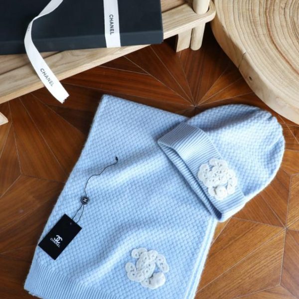 replica,repliche,fake,1:1,earrings,bracelet,ring,jewelry Set di sciarpe a coste in cashmere con motivo doppia C lavorato all’uncinetto e intrecciato Chanel (MY9DO)