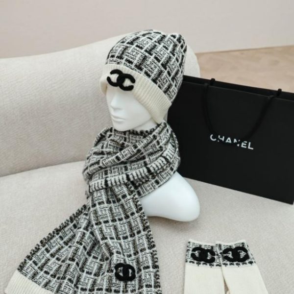replica,repliche,fake,1:1,earrings,bracelet,ring,jewelry Set di tre foulard Chanel in velluto con logo (I2IAE)