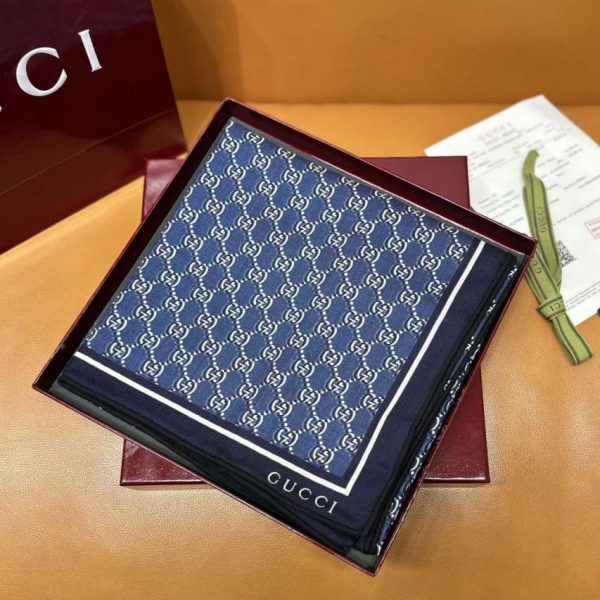 replica,repliche,fake,1:1,earrings,bracelet,ring,jewelry Scialle classico Gucci con logo GG, sciarpa reversibile (33NUB)