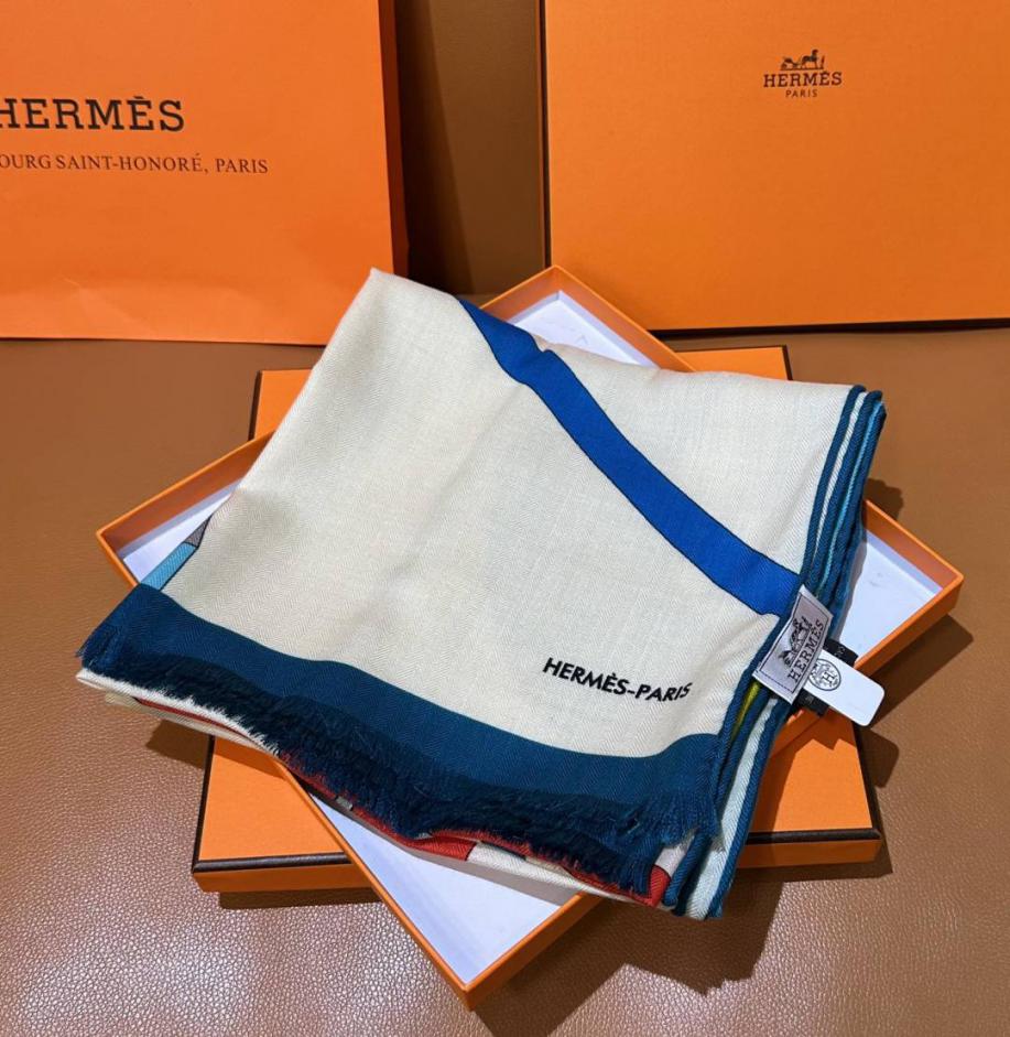 replica,repliche,fake,1:1,earrings,bracelet,ring,jewelry Sciarpa rettangolare in seta e cashmere con motivo reversibile Hermes Top Depart (2JXQK) replica,repliche,fake,1:1,earrings,bracelet,ring,jewelry Sciarpa rettangolare in seta e cashmere con motivo reversibile Hermes Top Depart (2JXQK)