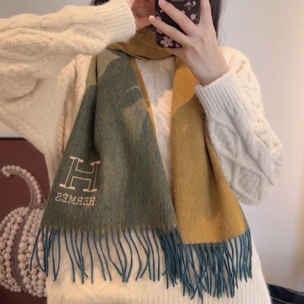 replica,repliche,fake,1:1,earrings,bracelet,ring,jewelry Sciarpa reversibile Hermès, 100% pelle di agnello (H2TQX)