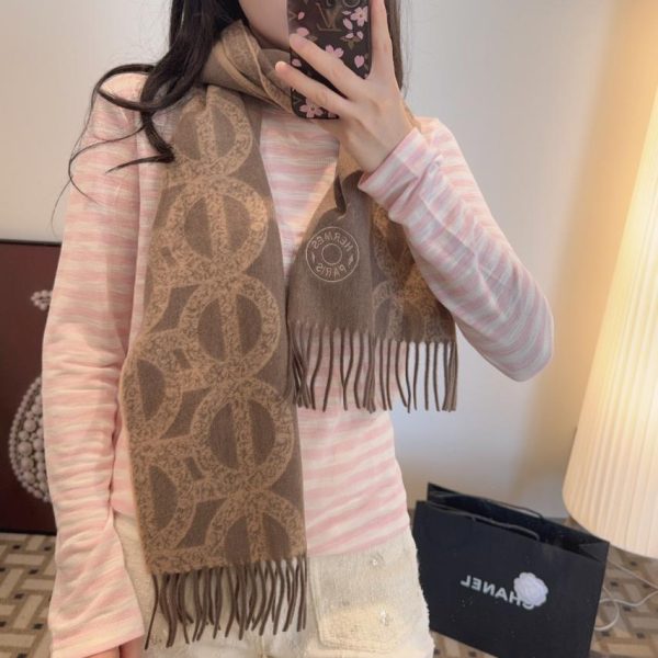 replica,repliche,fake,1:1,earrings,bracelet,ring,jewelry Sciarpa reversibile Hermès, 100% pelle di agnello (35GM3)