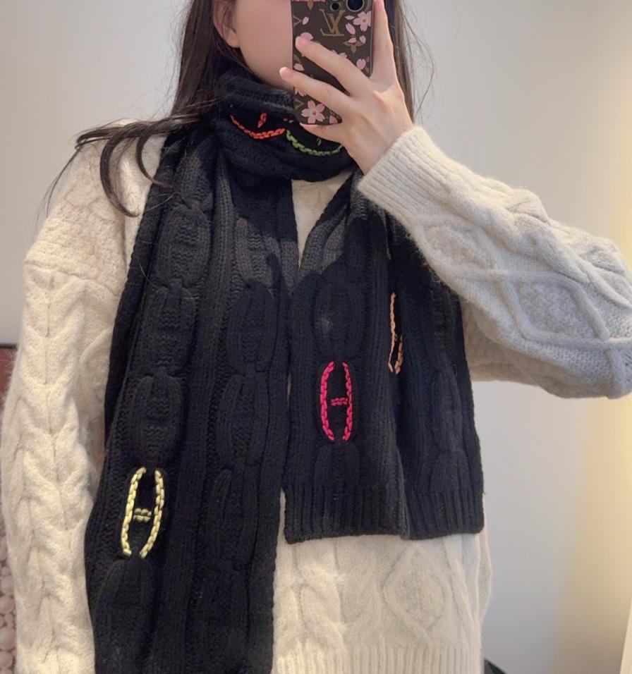 replica,repliche,fake,1:1,earrings,bracelet,ring,jewelry Sciarpa Hermès Classic Pig-Nase in maglia a trecce, stile classico (M6LY9) replica,repliche,fake,1:1,earrings,bracelet,ring,jewelry Sciarpa Hermès Classic Pig-Nase in maglia a trecce, stile classico (M6LY9)