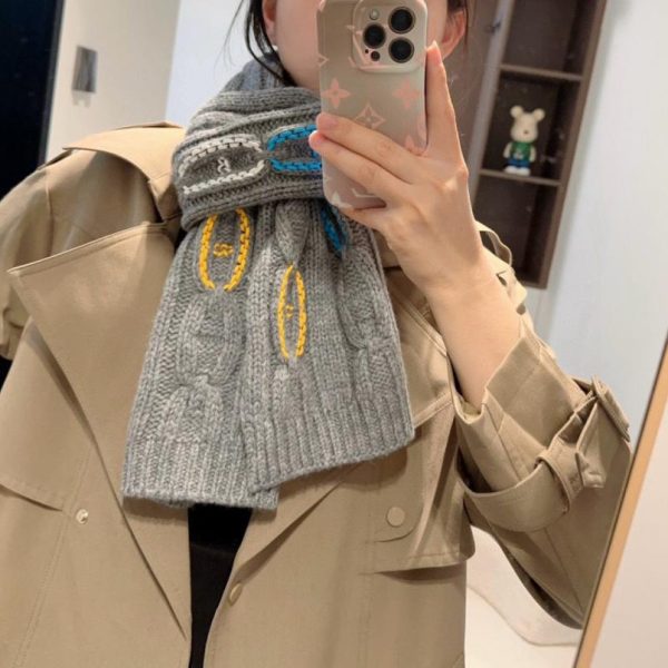 replica,repliche,fake,1:1,earrings,bracelet,ring,jewelry Sciarpa Hermès Classic Pig-Nase in maglia a trecce, stile classico (9R0I4)