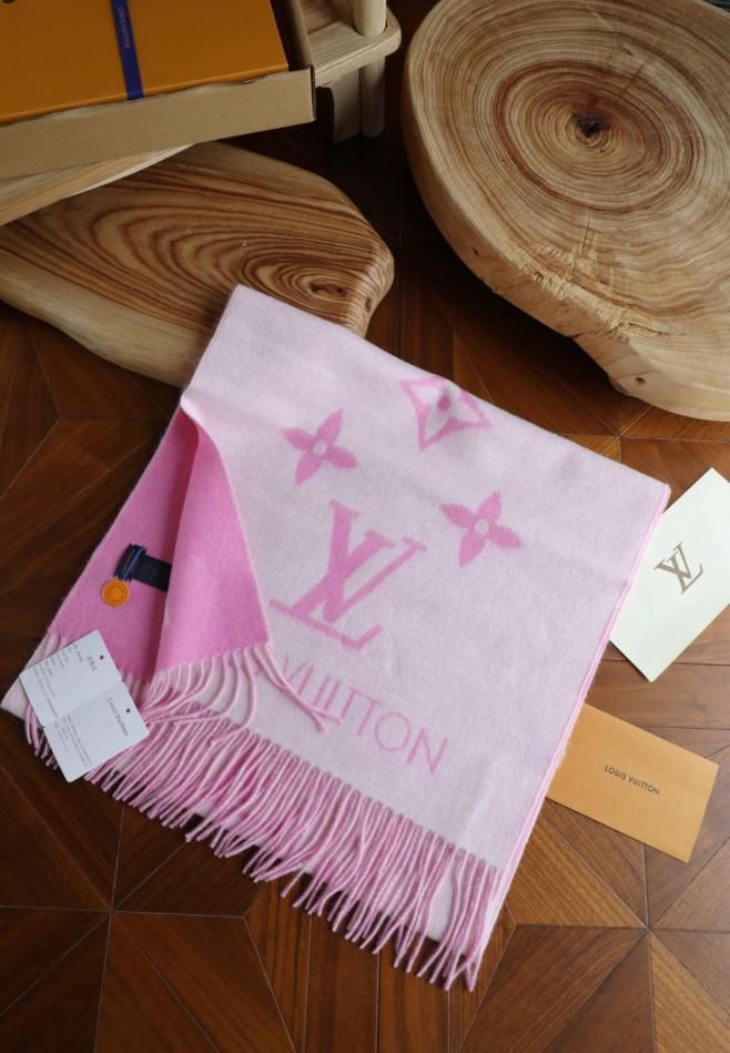 replica,repliche,fake,1:1,earrings,bracelet,ring,jewelry Sciarpa in cashmere LV (JR3H5) replica,repliche,fake,1:1,earrings,bracelet,ring,jewelry Sciarpa in cashmere LV (JR3H5)