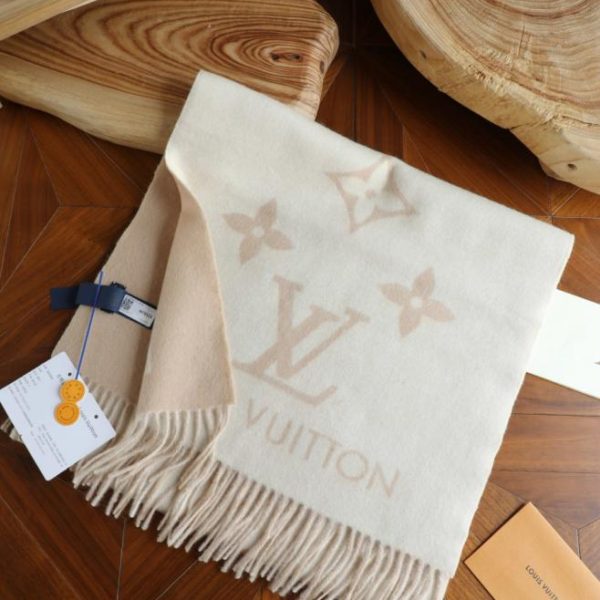 replica,repliche,fake,1:1,earrings,bracelet,ring,jewelry Sciarpa in cashmere LV (T3QQ8)