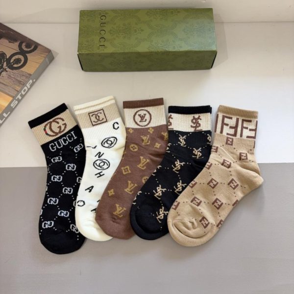 replica,repliche,fake,1:1,earrings,bracelet,ring,jewelry (5 paia per scatola) Calzini GUCCI New Mid-Calf, tessuto di puro cotone (890ZD)