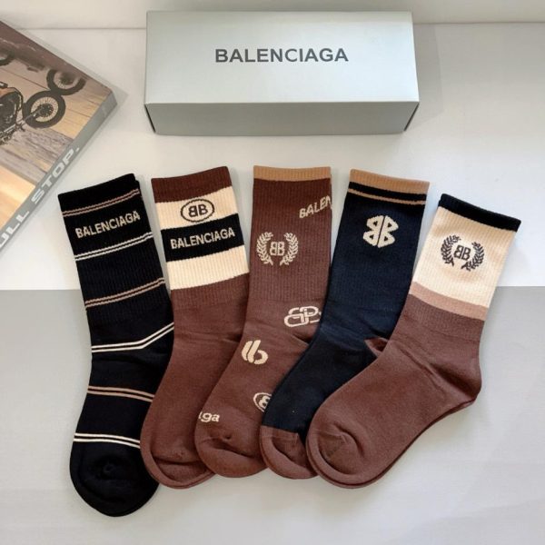 replica,repliche,fake,1:1,earrings,bracelet,ring,jewelry [5 paia per scatola] Calzini lunghi fino al ginocchio BALENCIAGA Premium Soft (HWDA2)