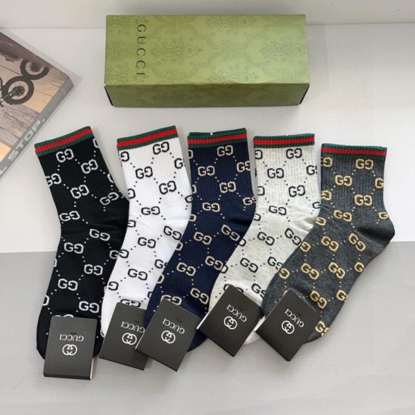 replica,repliche,fake,1:1,earrings,bracelet,ring,jewelry (5 paia per scatola) Calzini da uomo GUCCI a metà polpaccio, in puro cotone (H2SJO)