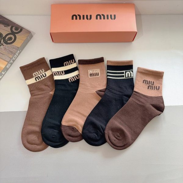replica,repliche,fake,1:1,earrings,bracelet,ring,jewelry (5 paia per scatola) Calzini da uomo MIUMIU New Mid-Calf, tessuto di puro cotone (L7RI4)