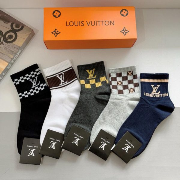 replica,repliche,fake,1:1,earrings,bracelet,ring,jewelry (5 paia per scatola) Calzini da uomo Louis Vuitton a metà polpaccio, in puro cotone (KHQW0)