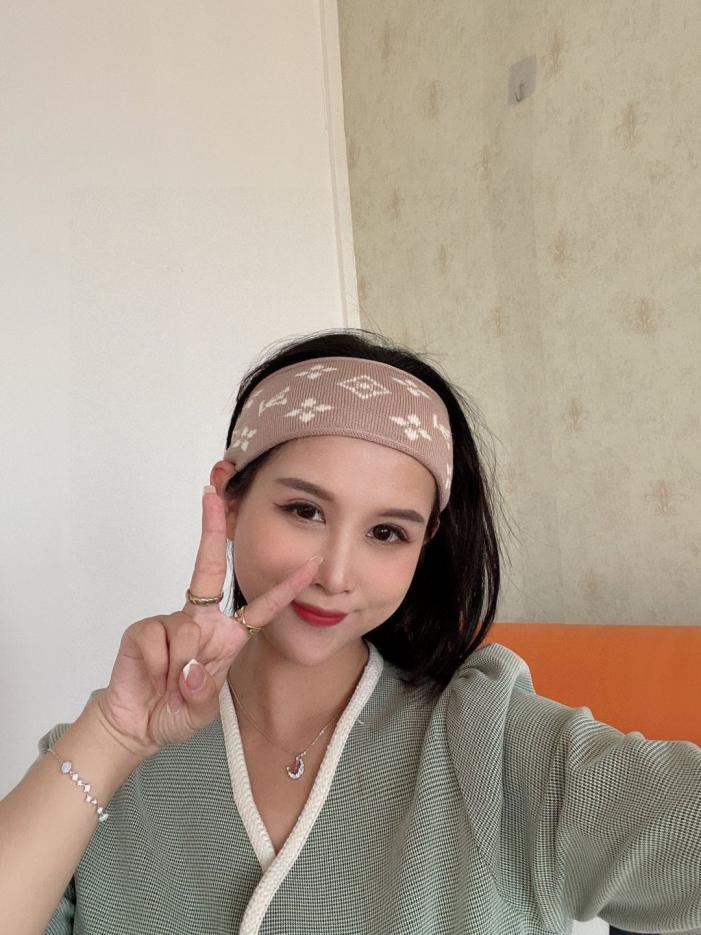 replica,repliche,fake,1:1,earrings,bracelet,ring,jewelry Fasce per capelli Louis Vuitton autentiche, fasce per capelli fitness, fasce per capelli styling (TTQHW) replica,repliche,fake,1:1,earrings,bracelet,ring,jewelry Fasce per capelli Louis Vuitton autentiche, fasce per capelli fitness, fasce per capelli styling (TTQHW)