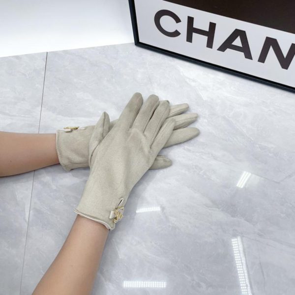 replica,repliche,fake,1:1,earrings,bracelet,ring,jewelry Guanti in pelle di agnello da donna Chanel (UTDGE)