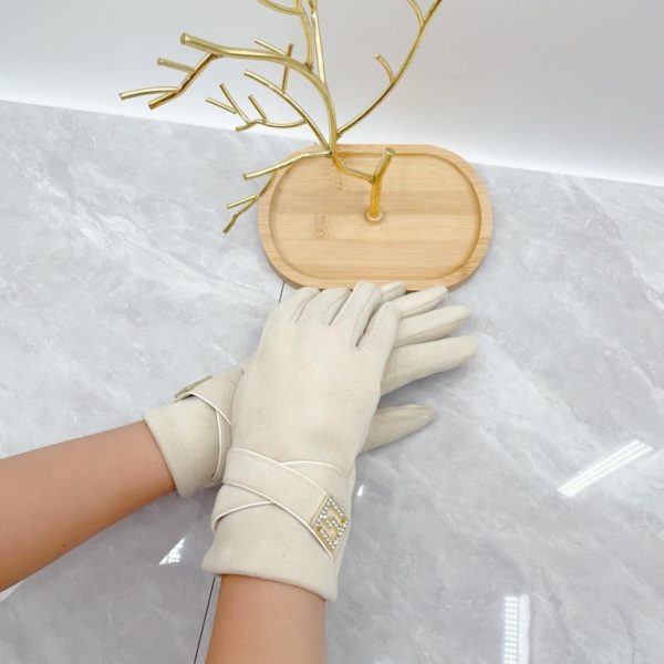 replica,repliche,fake,1:1,earrings,bracelet,ring,jewelry Guanti in lana Fendi (9R77Z)