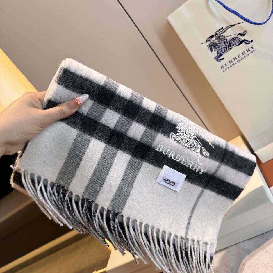 replica,repliche,fake,1:1,earrings,bracelet,ring,jewelry Sciarpa lunga Burberry Classic Check in cashmere (IC1UO) replica,repliche,fake,1:1,earrings,bracelet,ring,jewelry Sciarpa lunga Burberry Classic Check in cashmere (IC1UO)