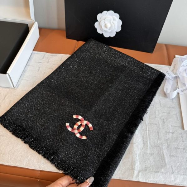 replica,repliche,fake,1:1,earrings,bracelet,ring,jewelry Sciarpa Chanel (8NM17)