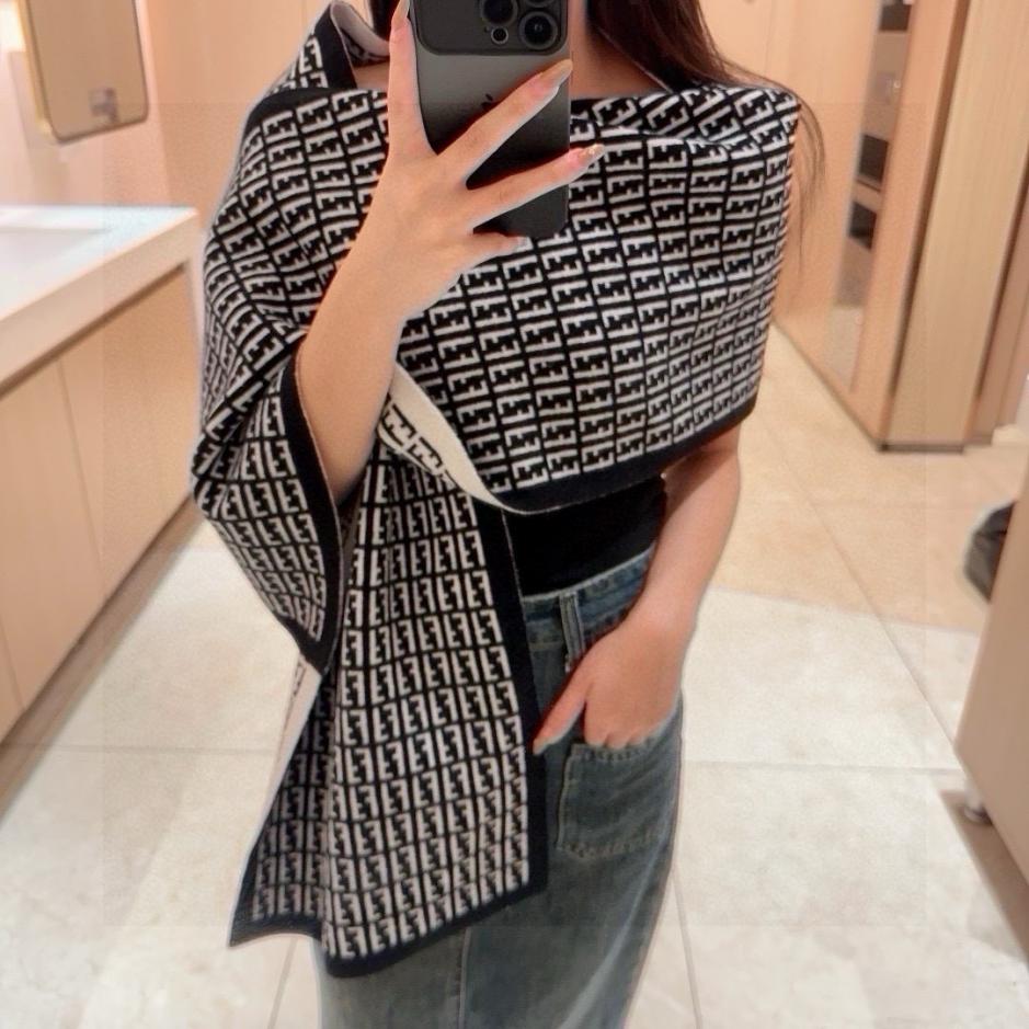 replica,repliche,fake,1:1,earrings,bracelet,ring,jewelry Sciarpa reversibile in maglia Fendi (EQZX6) replica,repliche,fake,1:1,earrings,bracelet,ring,jewelry Sciarpa reversibile in maglia Fendi (EQZX6)
