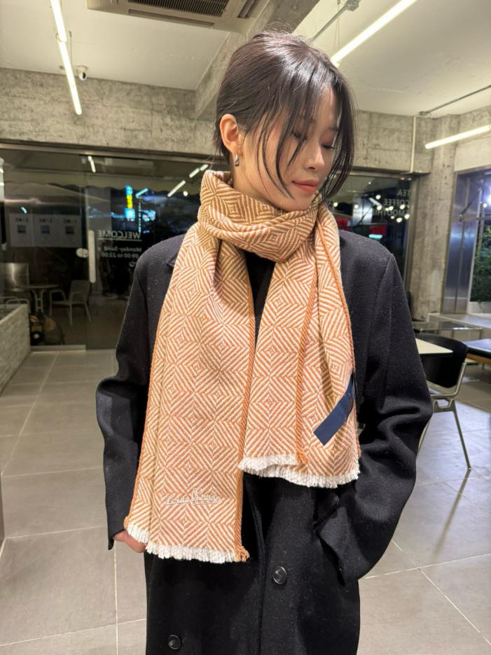 replica,repliche,fake,1:1,earrings,bracelet,ring,jewelry Sciarpa in cashmere Damier LV da uomo (TBCSG) replica,repliche,fake,1:1,earrings,bracelet,ring,jewelry Sciarpa in cashmere Damier LV da uomo (TBCSG)