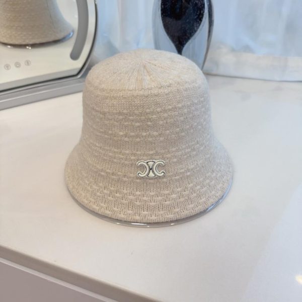replica,repliche,fake,1:1,earrings,bracelet,ring,jewelry Il nuovo cappello da pescatore in maglia di Celine per l’autunno/inverno, un cappello da pescatore minimalista (VSKAV)