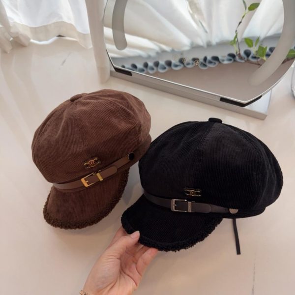 replica,repliche,fake,1:1,earrings,bracelet,ring,jewelry Cappellino ottagonale in velluto a coste Celine autunno/inverno (OZKJU)